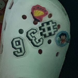 Meet your Posher, Chloe